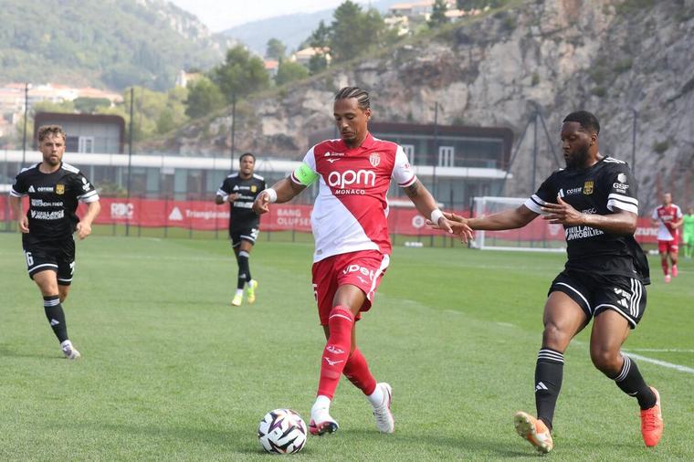Le défenseur de l’AS Monaco Thilo Kehrer est en discussions avec l’Ajax Amsterdam