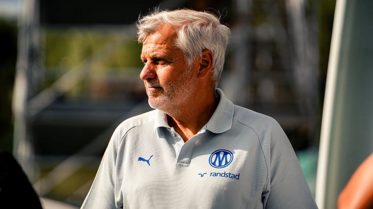 OM: "Il n'y a pas d'actualité sur une éventuelle démission", Genesio clarifie sa situation malgré le mercato difficile