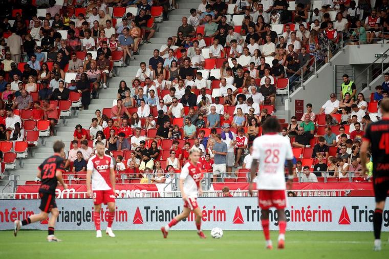 « On doit se qualifier pour la Ligue des champions » : les supporters de l’AS Monaco partagent leurs attentes pour la nouvelle saison