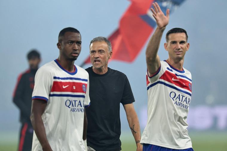 Ligue 1 : Luis Enrique et le PSG liés jusqu’en 2030, prolongations pour Fabian Ruiz et Willian Pacho