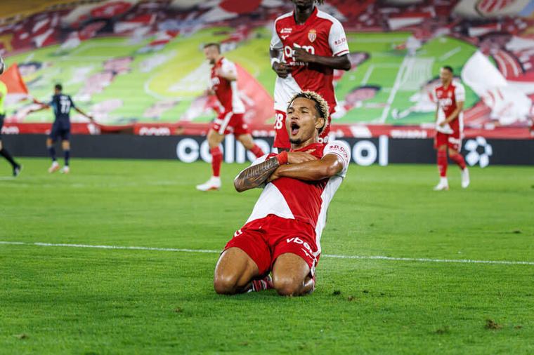 Paris "Magique" Brunner largement élu MVP face à l’OM Lire l'article 🏆