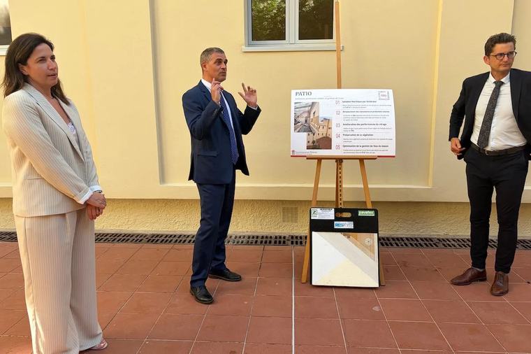 Prince Albert II tours Lycée Albert 1er after 61-tonne CO2 cut